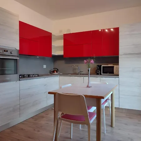 Apartment In Gravedona Near Ski Resorts, Cleaning Included *