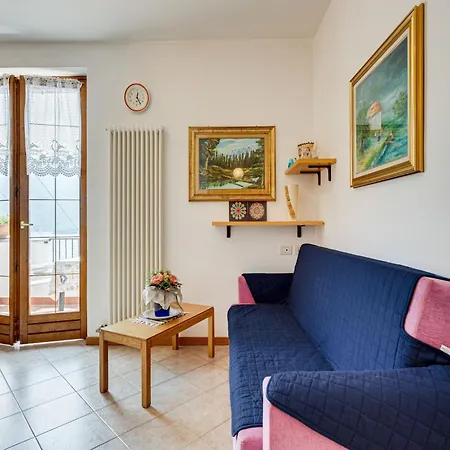 Apartment In Gravedona Near Ski Resorts, Cleaning Included Apartamento